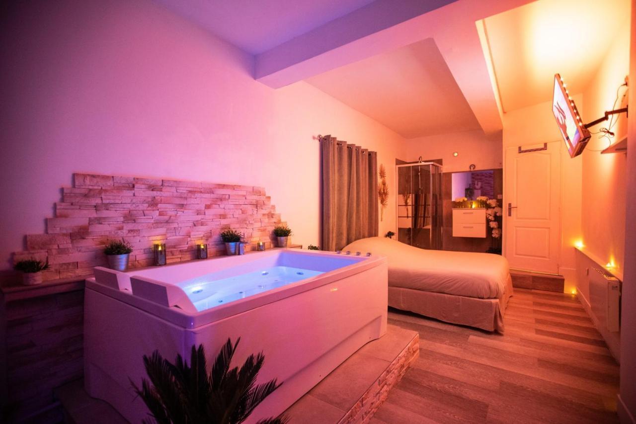 Suite And Spa La Perla Bianca Grabels Exteriör bild