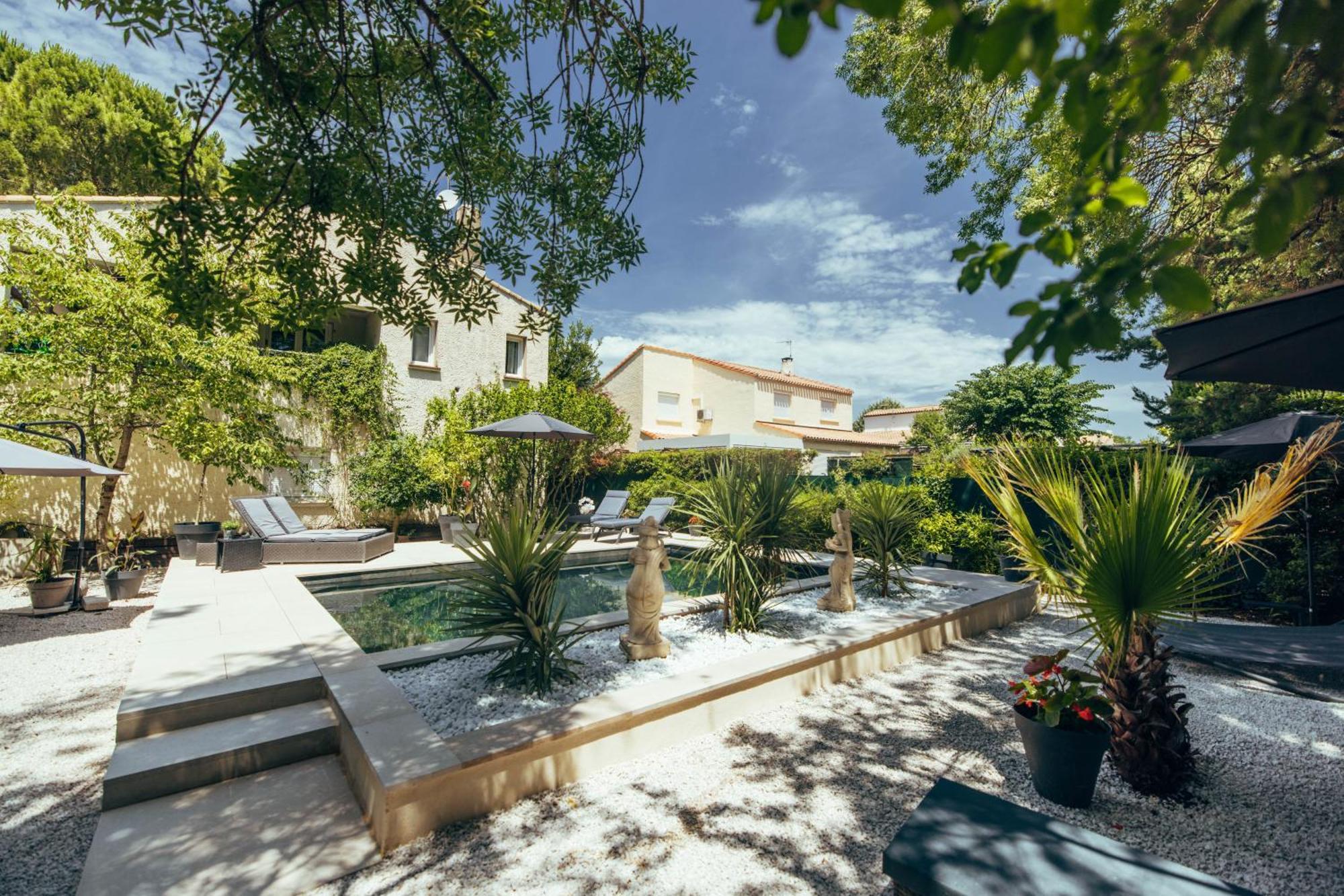 Suite And Spa La Perla Bianca Grabels Exteriör bild