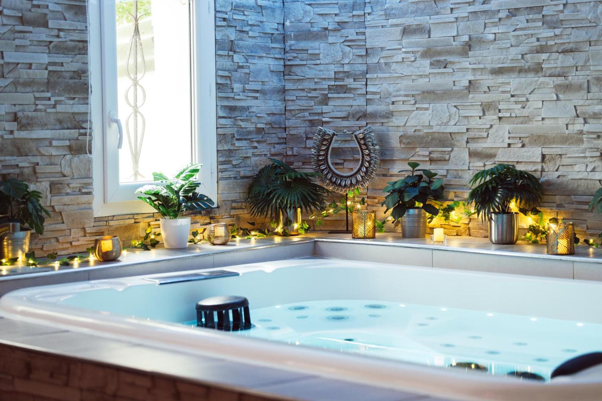Suite And Spa La Perla Bianca Grabels Exteriör bild