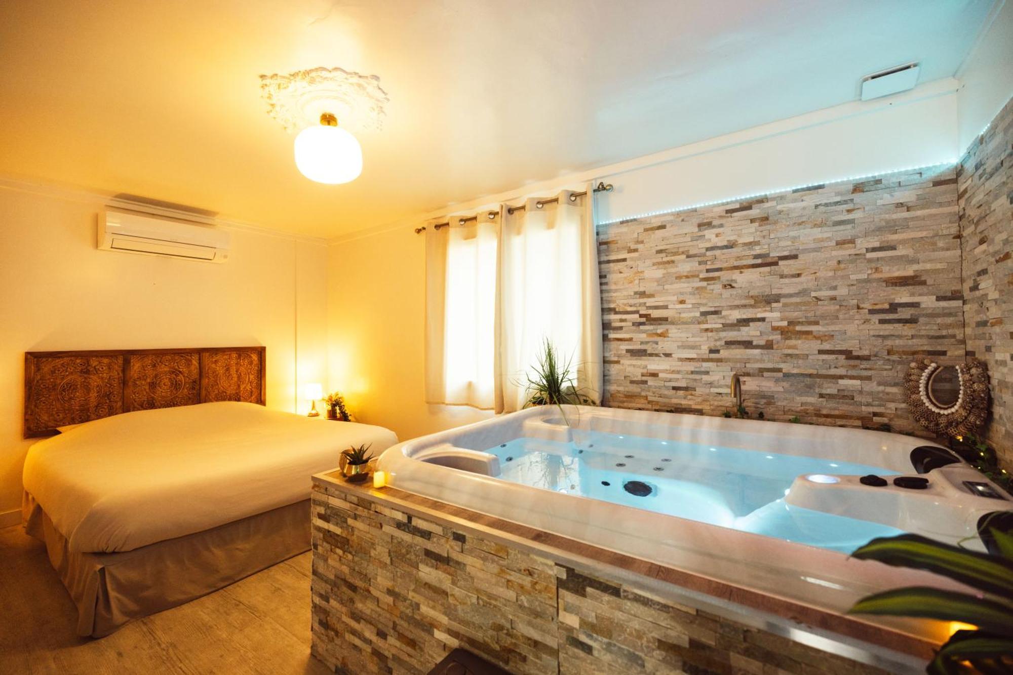 Suite And Spa La Perla Bianca Grabels Exteriör bild